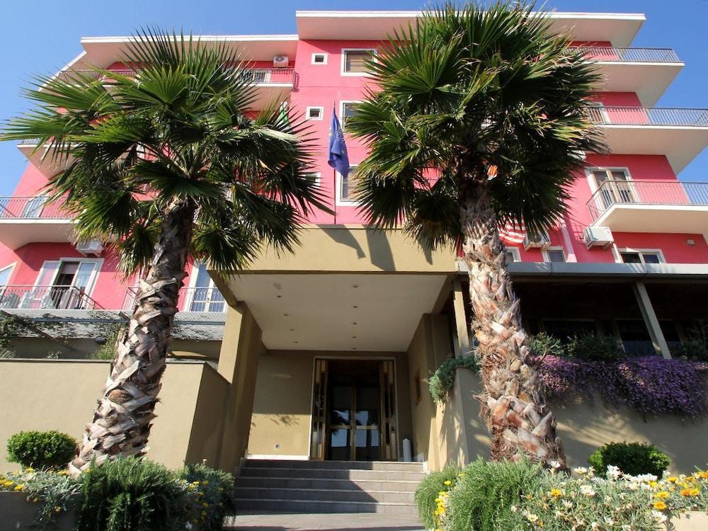 Hotel Carosello Pontecagnano Exterior foto